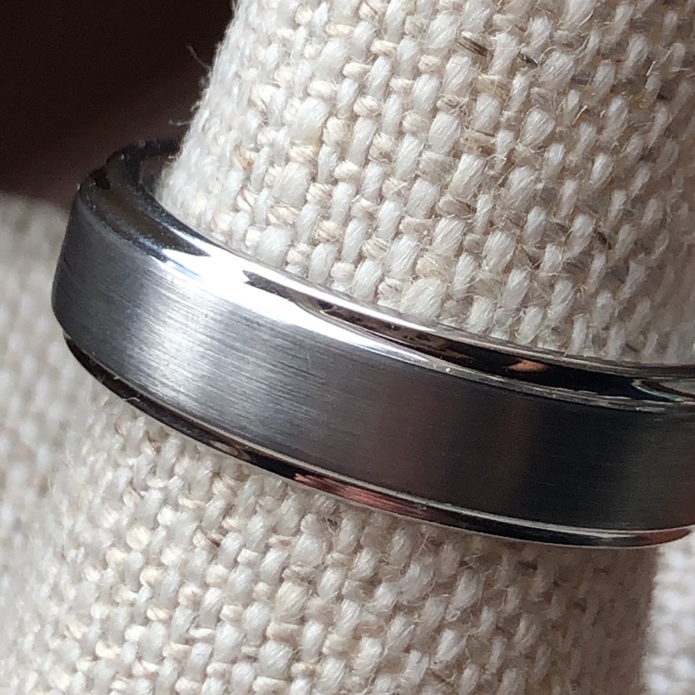 Tungsten Band - Picture 6 of 7